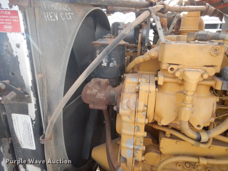 image for item DJ8839 1989 Peterbilt 357  winch truck