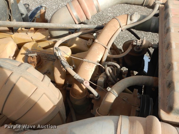 image for item DJ8839 1989 Peterbilt 357  winch truck