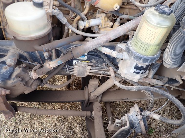 image for item DK4567 2005 Peterbilt 385  semi truck