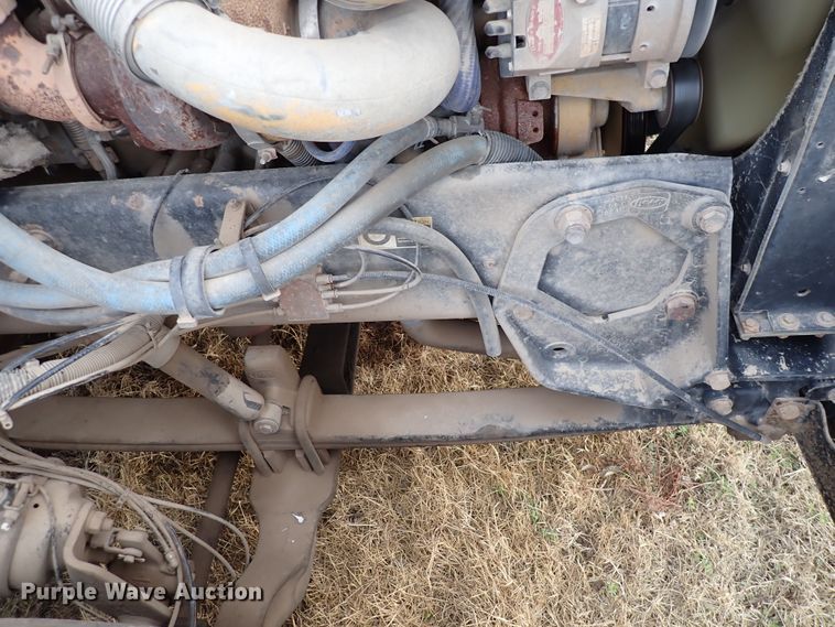 image for item DK4567 2005 Peterbilt 385  semi truck