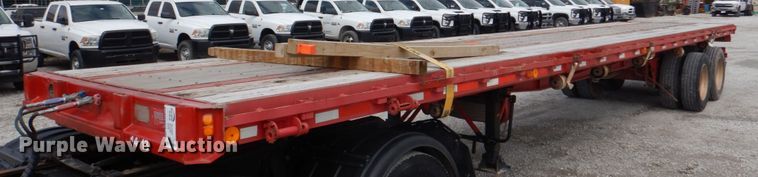 image for item DK5595 1981 Fruehauf PB-F2-41  flatbed trailer