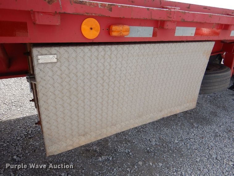 image for item DK5595 1981 Fruehauf PB-F2-41  flatbed trailer