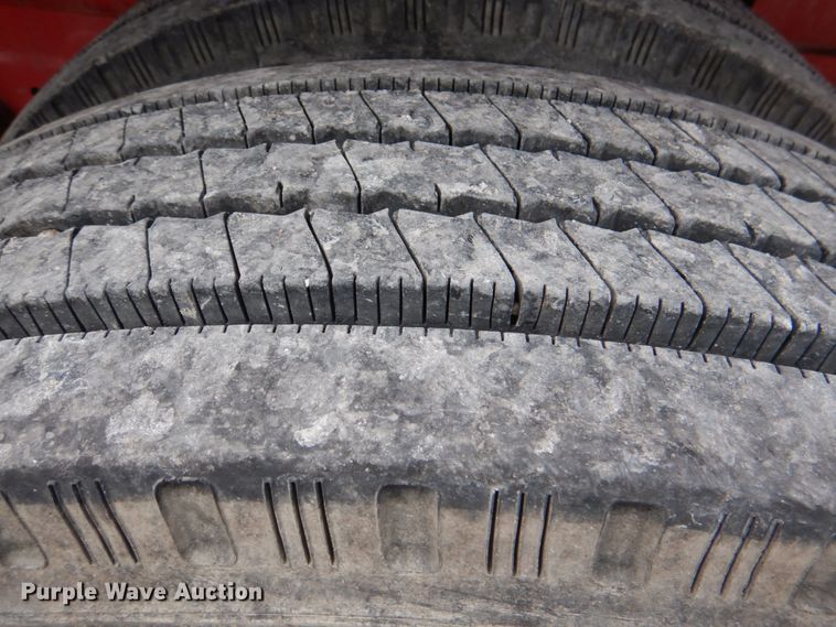 image for item DK5595 1981 Fruehauf PB-F2-41  flatbed trailer