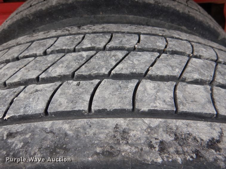 image for item DK5595 1981 Fruehauf PB-F2-41  flatbed trailer