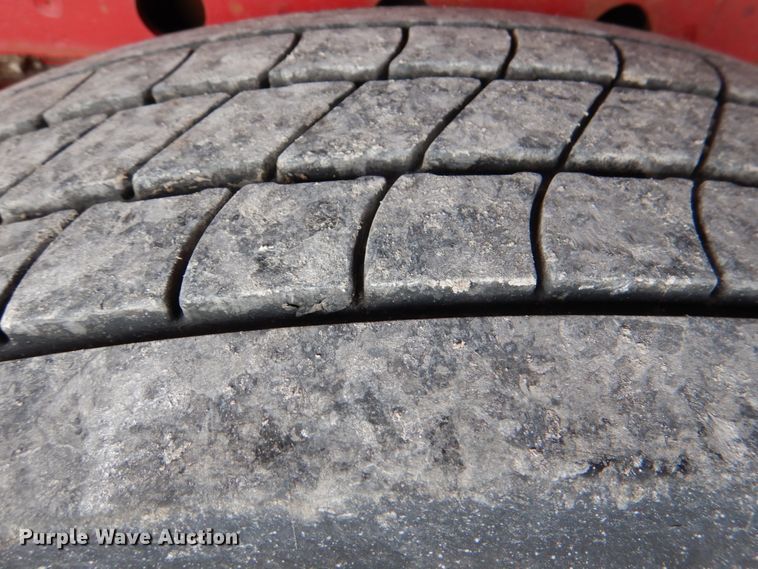 image for item DK5595 1981 Fruehauf PB-F2-41  flatbed trailer