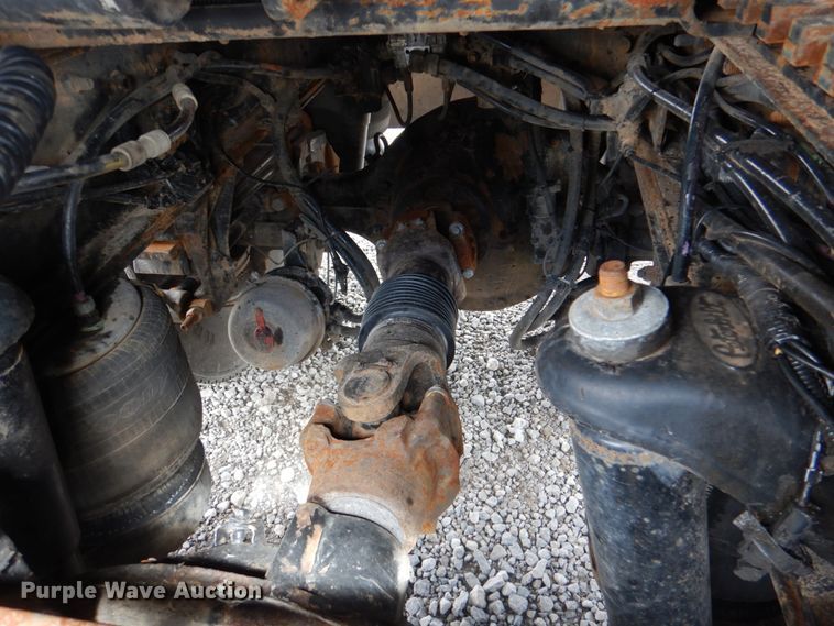 image for item DK5596 2005 Peterbilt 357  semi truck