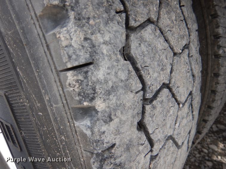 image for item DK5596 2005 Peterbilt 357  semi truck