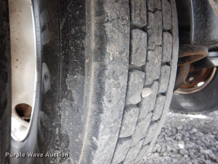 image for item DK5596 2005 Peterbilt 357  semi truck