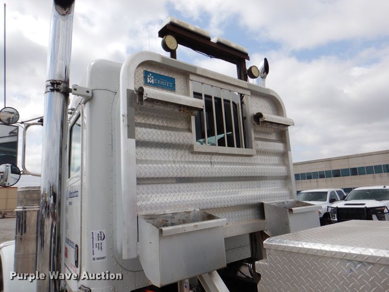 image for item DK5597 2008 Peterbilt 389  semi truck