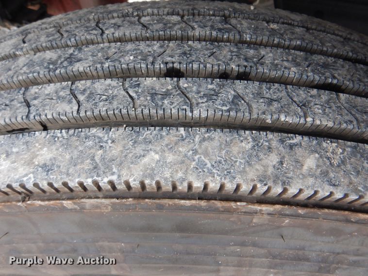 image for item DK5597 2008 Peterbilt 389  semi truck