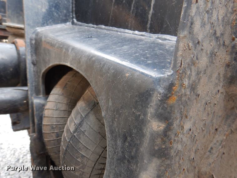 image for item DK5597 2008 Peterbilt 389  semi truck