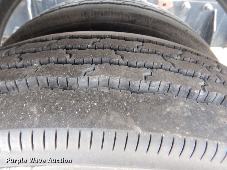 image for item DK5597 2008 Peterbilt 389  semi truck