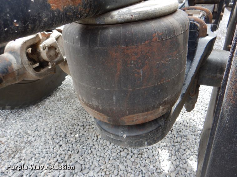 image for item DK5597 2008 Peterbilt 389  semi truck