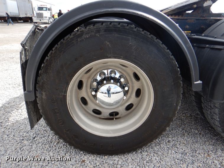 image for item DK5597 2008 Peterbilt 389  semi truck