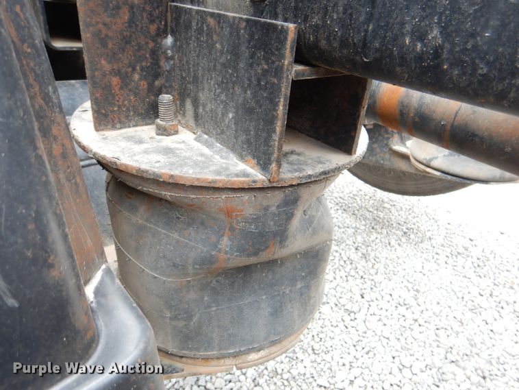 image for item DK5597 2008 Peterbilt 389  semi truck