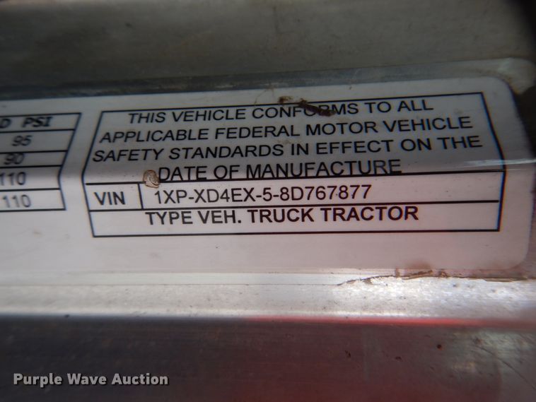 image for item DK5597 2008 Peterbilt 389  semi truck