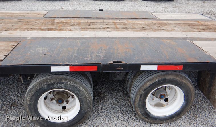 image for item DK5600 2000 Fontaine DFT-5-7048AW  drop deck trailer