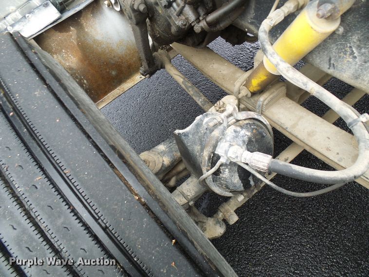 image for item DL0921 2000 Peterbilt 379  semi truck