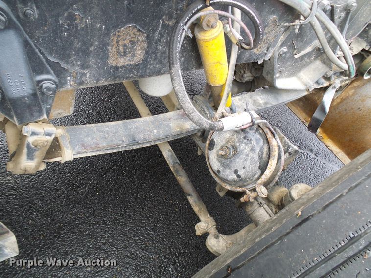 image for item DL0921 2000 Peterbilt 379  semi truck