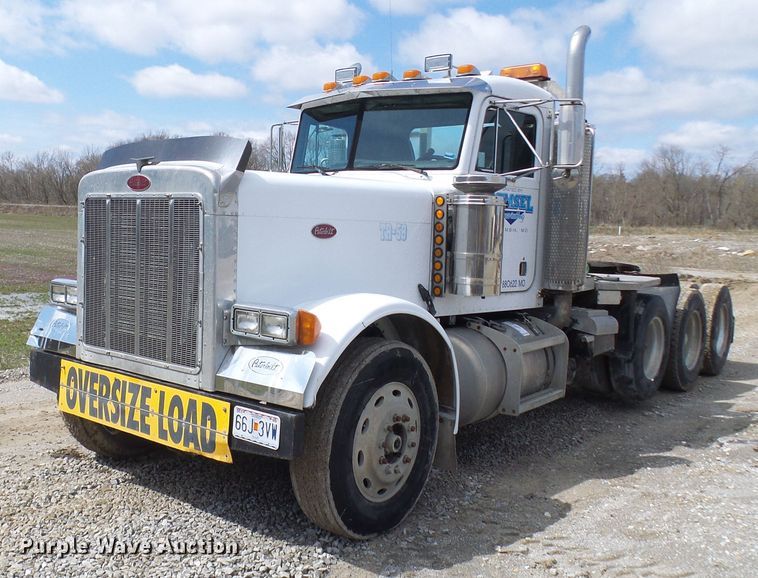 image for item DL0926 1992 Peterbilt 379  semi truck
