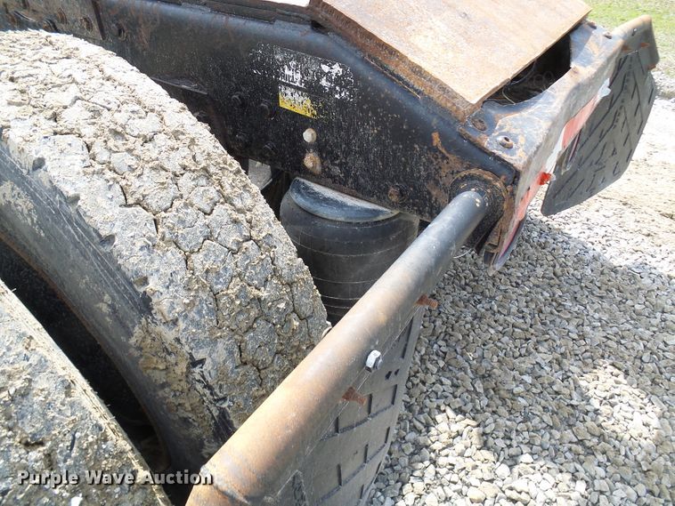 image for item DL0926 1992 Peterbilt 379  semi truck