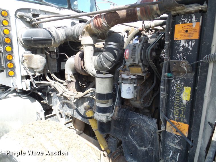 image for item DL0926 1992 Peterbilt 379  semi truck