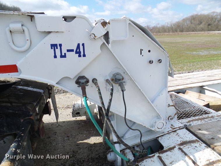 image for item DL0928 2000 Talbert TDW35SAHRG1T1 lowboy equipment trailer