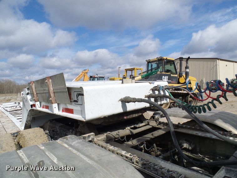 image for item DL0928 2000 Talbert TDW35SAHRG1T1 lowboy equipment trailer