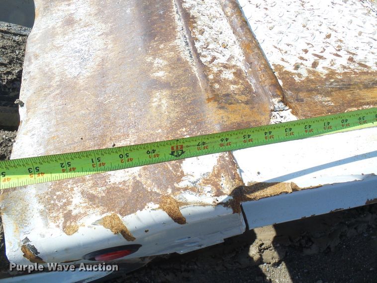 image for item DL0928 2000 Talbert TDW35SAHRG1T1 lowboy equipment trailer