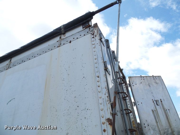 image for item DL0929 1992 Bocats TWSF42VO walking floor trailer