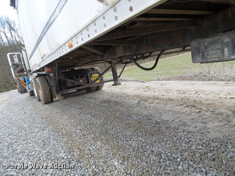 image for item DL0929 1992 Bocats TWSF42VO walking floor trailer