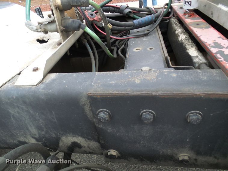 image for item DL0949 2007 Peterbilt 386  semi truck