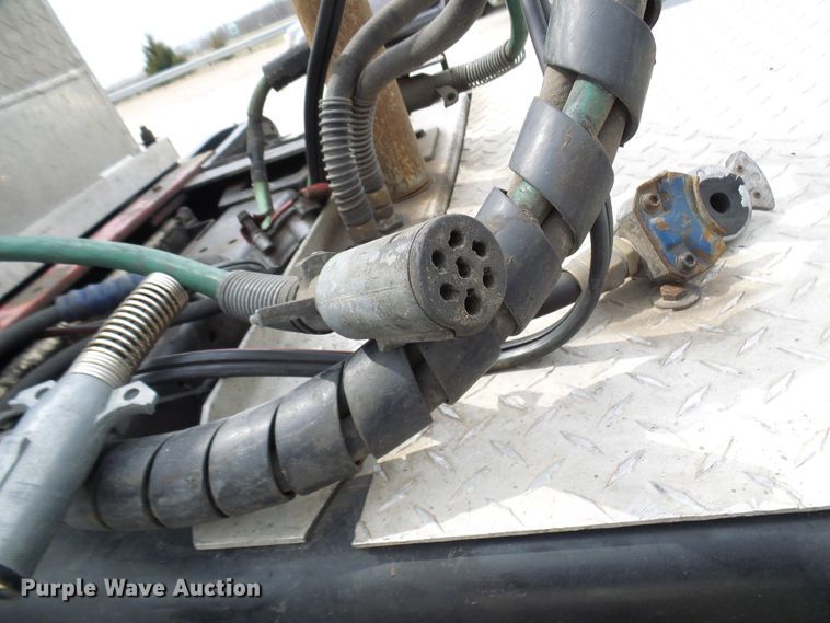 image for item DL0949 2007 Peterbilt 386  semi truck