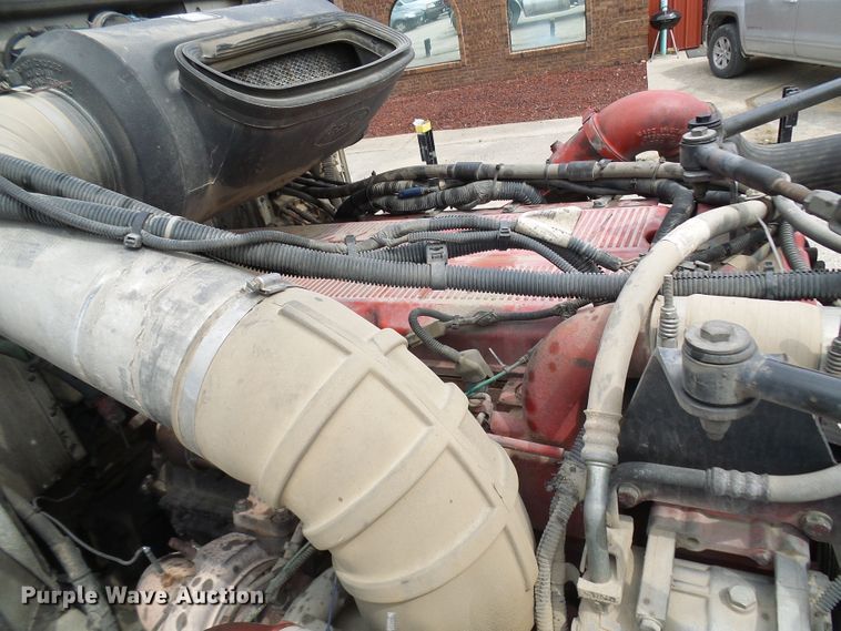 image for item DL0949 2007 Peterbilt 386  semi truck