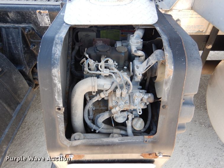 image for item DL2762 2015 Peterbilt 579  semi truck