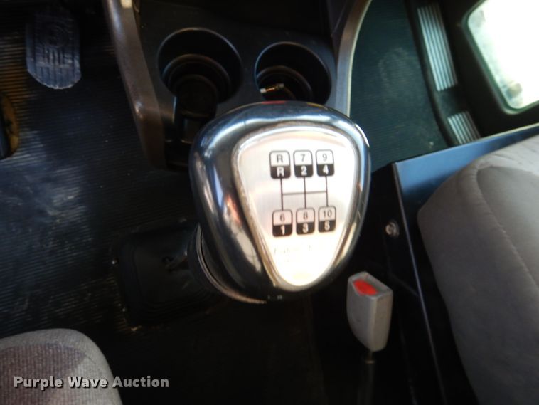 image for item DL4939 2012 Kenworth T800  semi truck