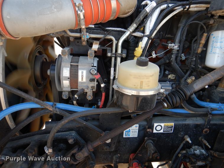 image for item DL4939 2012 Kenworth T800  semi truck