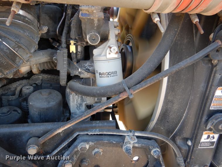 image for item DL4939 2012 Kenworth T800  semi truck