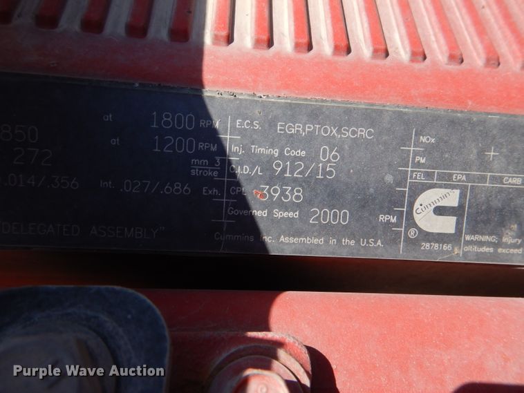 image for item DL4967 2015 Peterbilt 579  semi truck