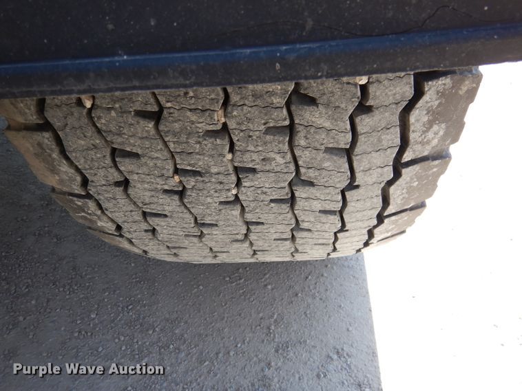 image for item DL4967 2015 Peterbilt 579  semi truck