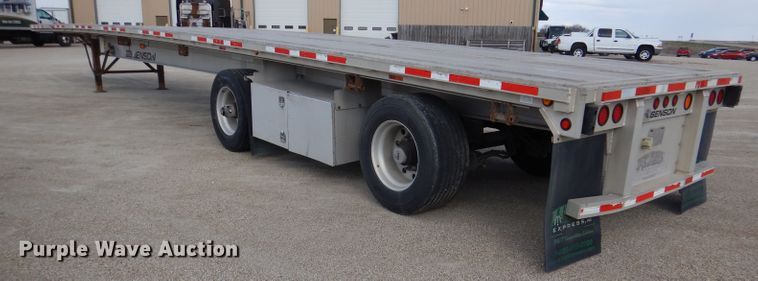 image for item DL4969 2012 Transcraft Benson AF53102-2-524  flatbed trailer