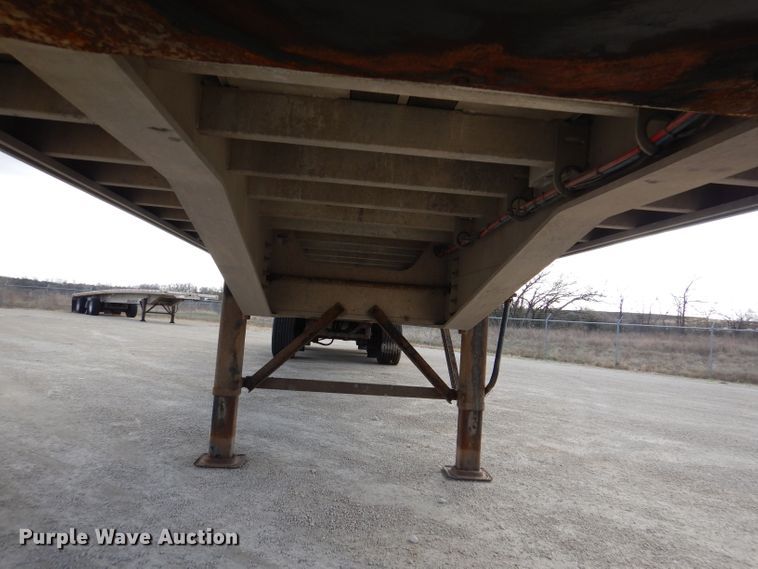 image for item DL4969 2012 Transcraft Benson AF53102-2-524  flatbed trailer