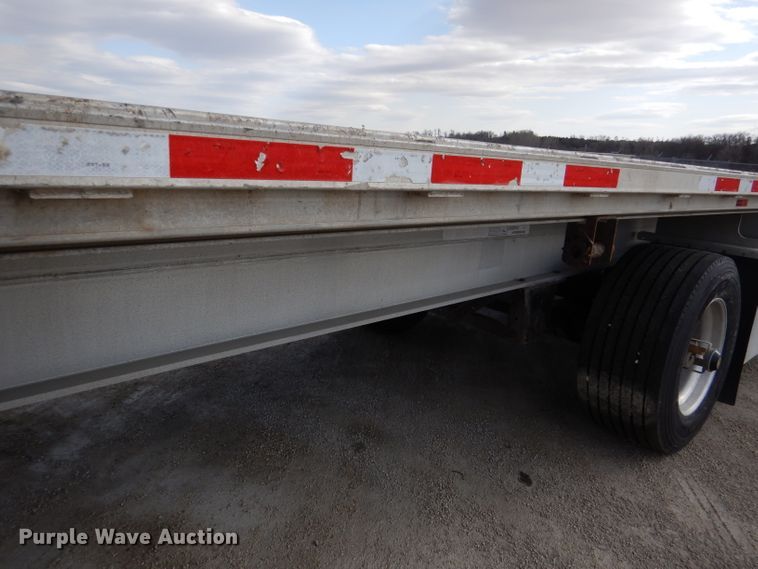 image for item DL4969 2012 Transcraft Benson AF53102-2-524  flatbed trailer