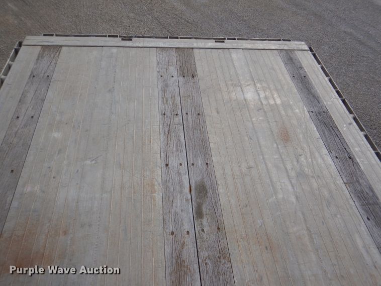 image for item DL4969 2012 Transcraft Benson AF53102-2-524  flatbed trailer