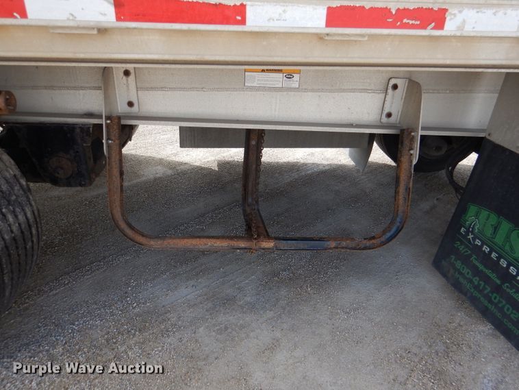 image for item DL4969 2012 Transcraft Benson AF53102-2-524  flatbed trailer