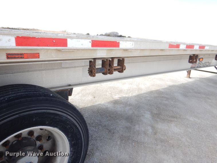 image for item DL4969 2012 Transcraft Benson AF53102-2-524  flatbed trailer