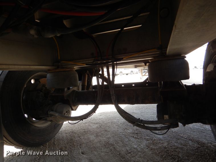 image for item DL4969 2012 Transcraft Benson AF53102-2-524  flatbed trailer