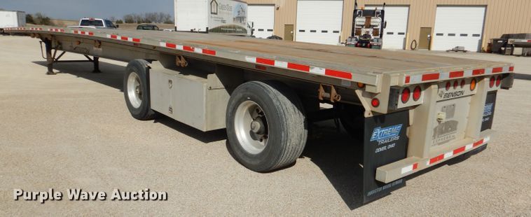image for item DL4970 2012 Transcraft Benson AF53102-2-524  flatbed trailer