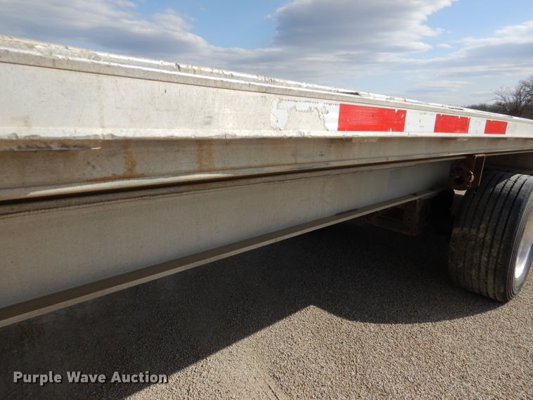 image for item DL4970 2012 Transcraft Benson AF53102-2-524  flatbed trailer