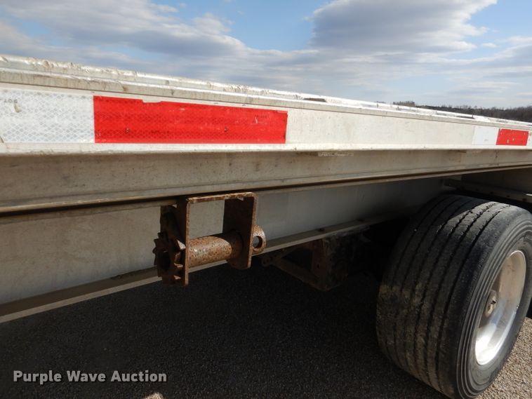 image for item DL4970 2012 Transcraft Benson AF53102-2-524  flatbed trailer